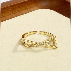 Geometrical Gold Inlaid CZ Ring